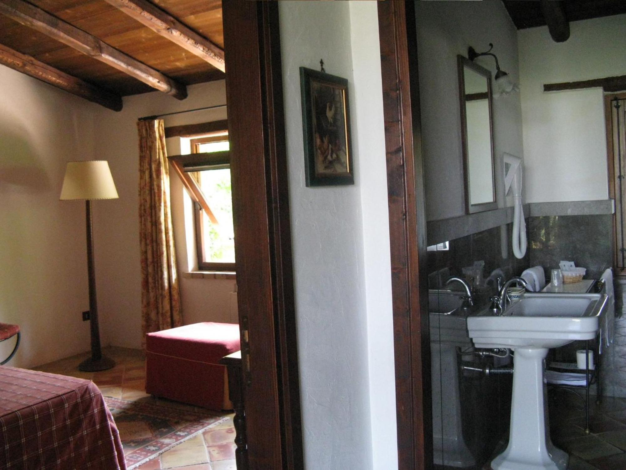 Ventimiglia di Sicilia Crapa Liccaヴィラ 部屋 写真