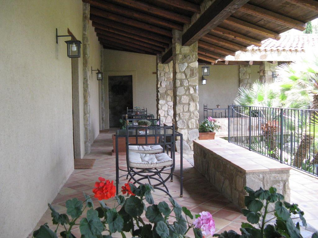 Ventimiglia di Sicilia Crapa Liccaヴィラ 部屋 写真