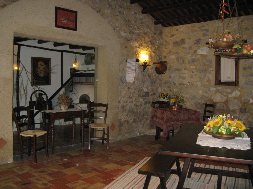 Ventimiglia di Sicilia Crapa Liccaヴィラ エクステリア 写真